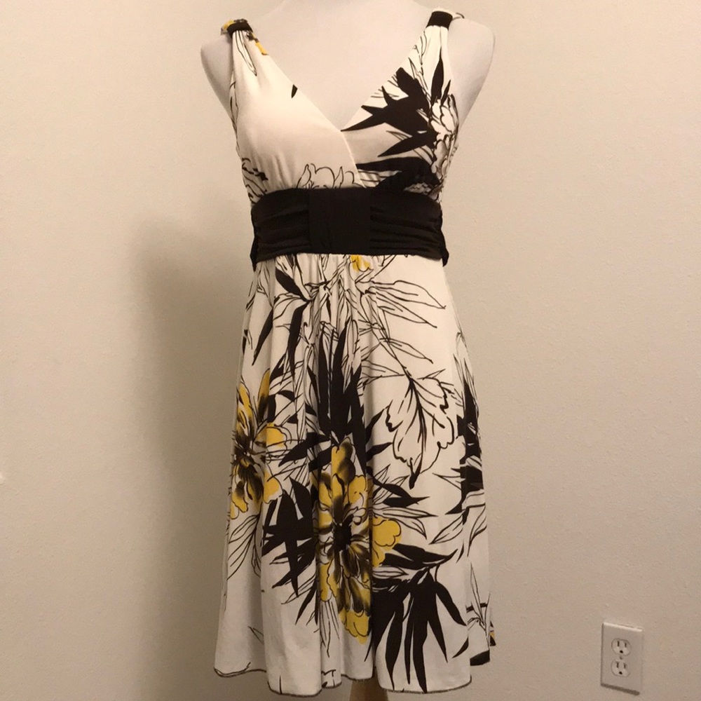 💙3 for $15💙 Yellow and Brown Dress